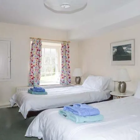 בית נופש Townhead *